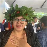 Sfiora l'anima della letteratura italiana.
insegno da remoto o a domicilio